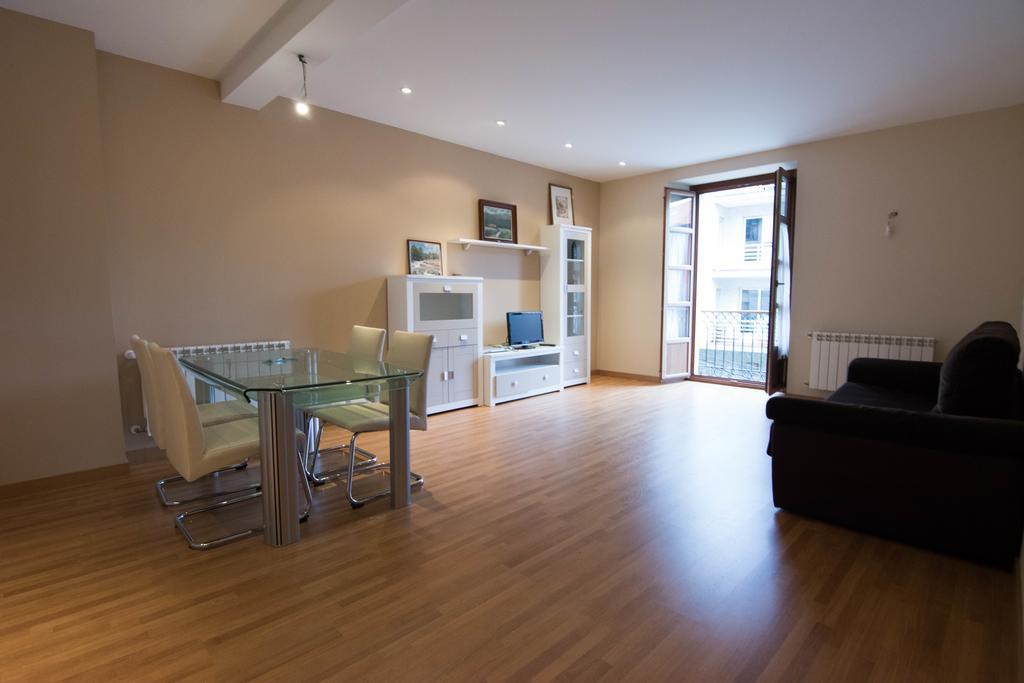 Mirando Llanes A B C Apartment Exterior foto
